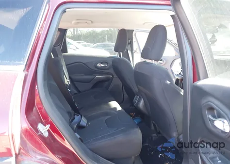 2019 Jeep Cherokee Latitude Fwd z USA, uszkodzony, nr VIN 1C4PJLCB6KD285213